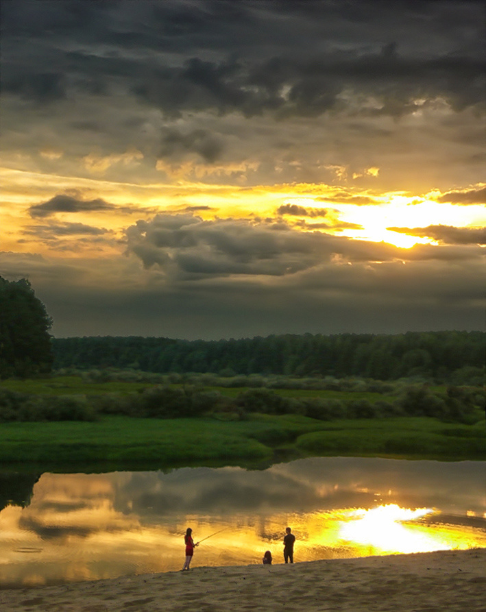 Relax ALBERTOZAVR, Нижегородская область, панорама, пейзаж, природа, лето, закат, вечер, небо, облака, тучи, люди, берег, река, водоем, отражение, 