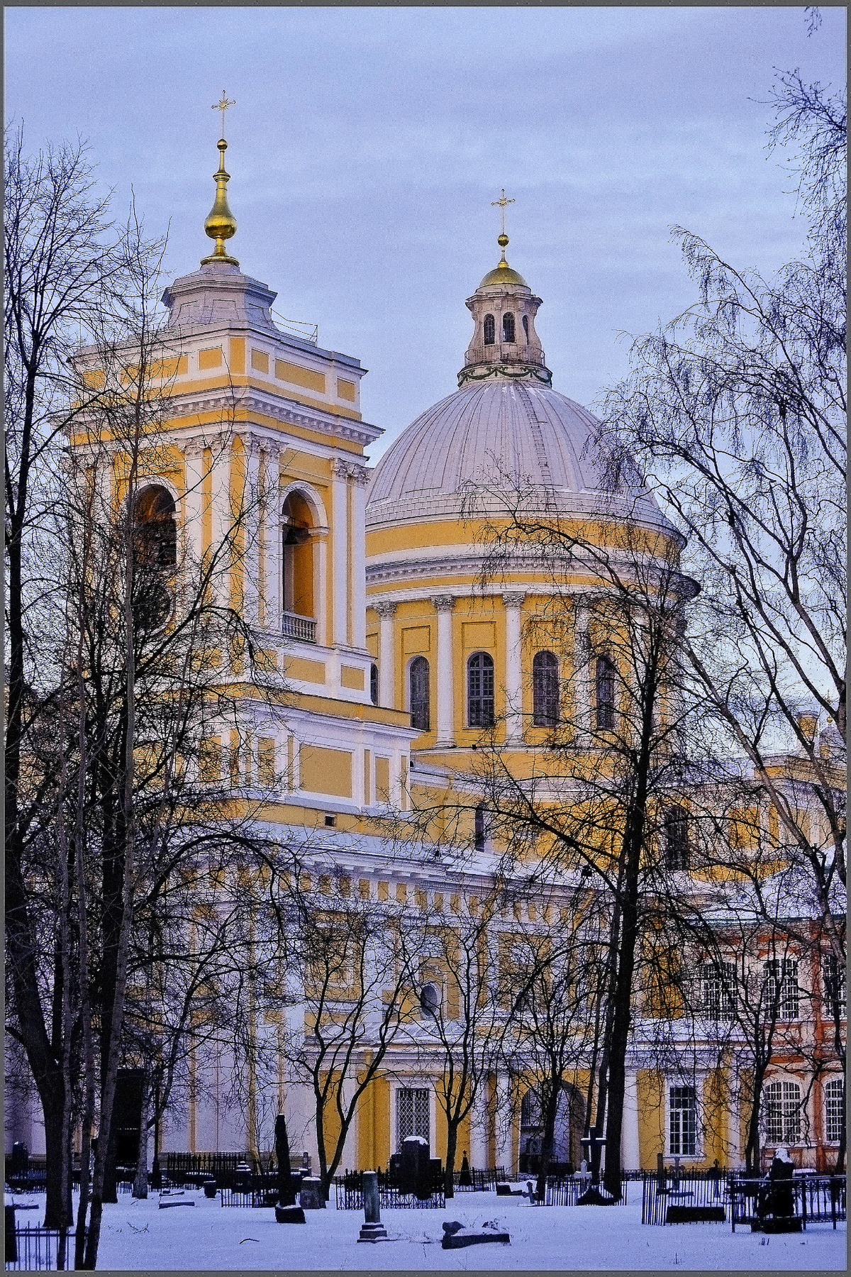 *Свято-Троицкая Александро-Невская лавра** Свято-Троицкая Александро-Невская лавра Троицкий собор
