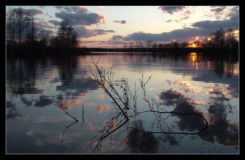 *** Вода, отражение, закат.