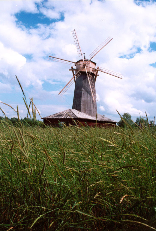 Мельница у монастыря