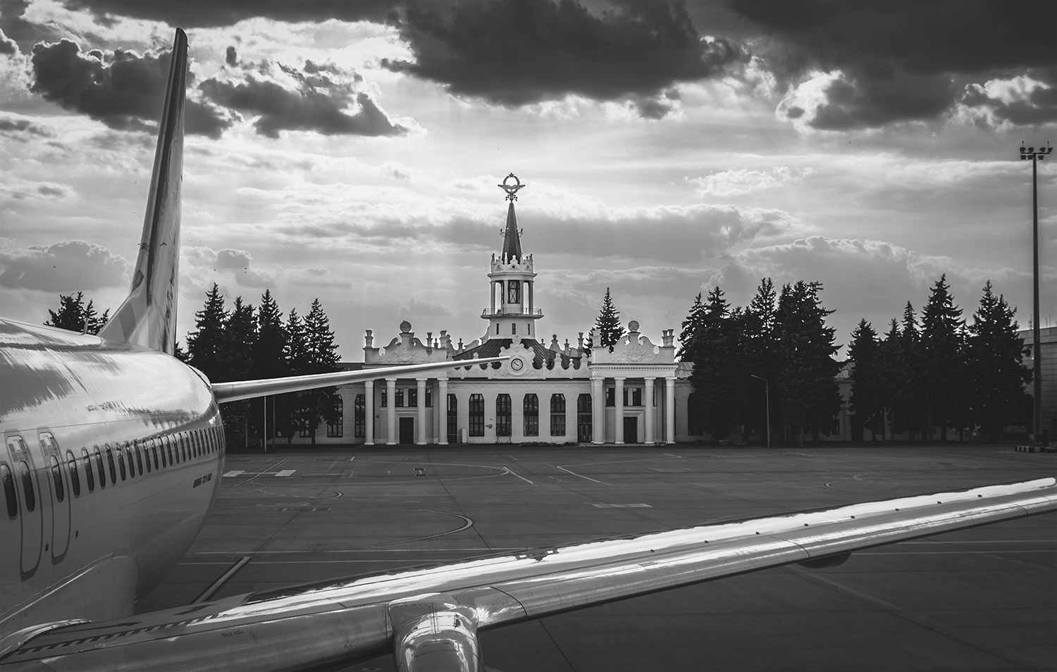 *** Город