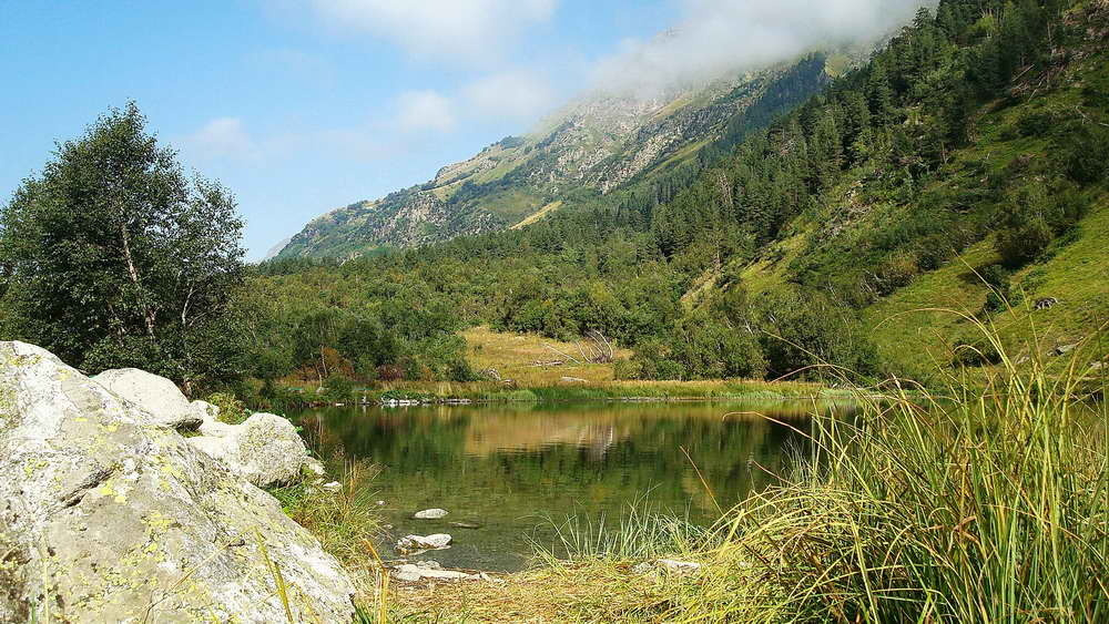 Озерко в горах Домбай, озеро, горы, Кавказ