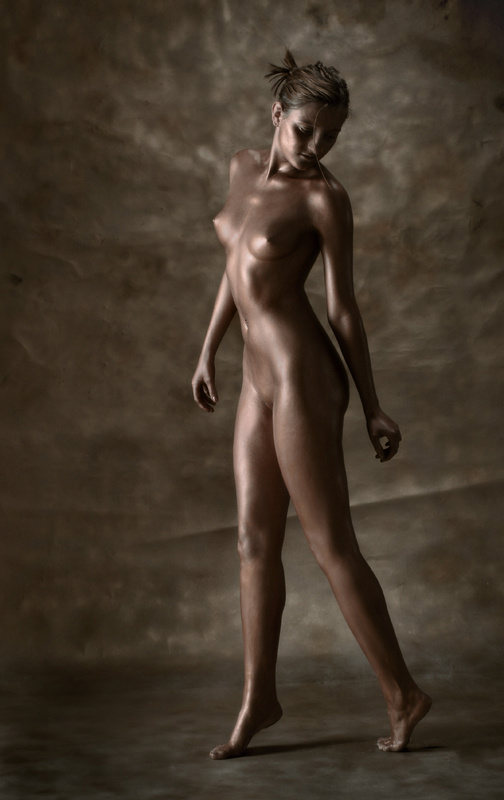 Silent step tnp, nude, body painting