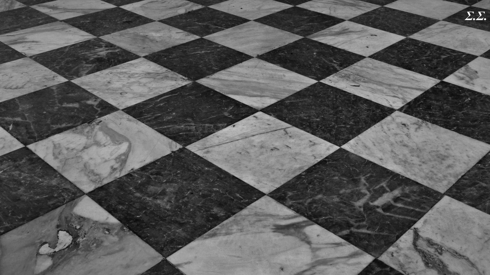 BLACK AND WHITE TILES 