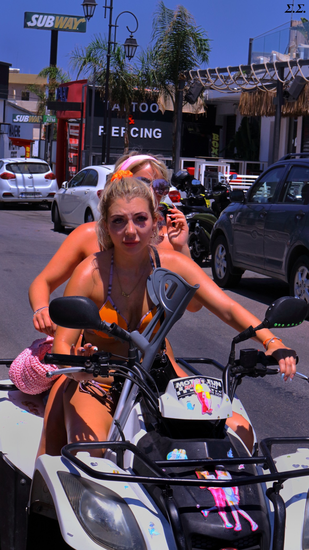 DANGEROUS RIDERS 