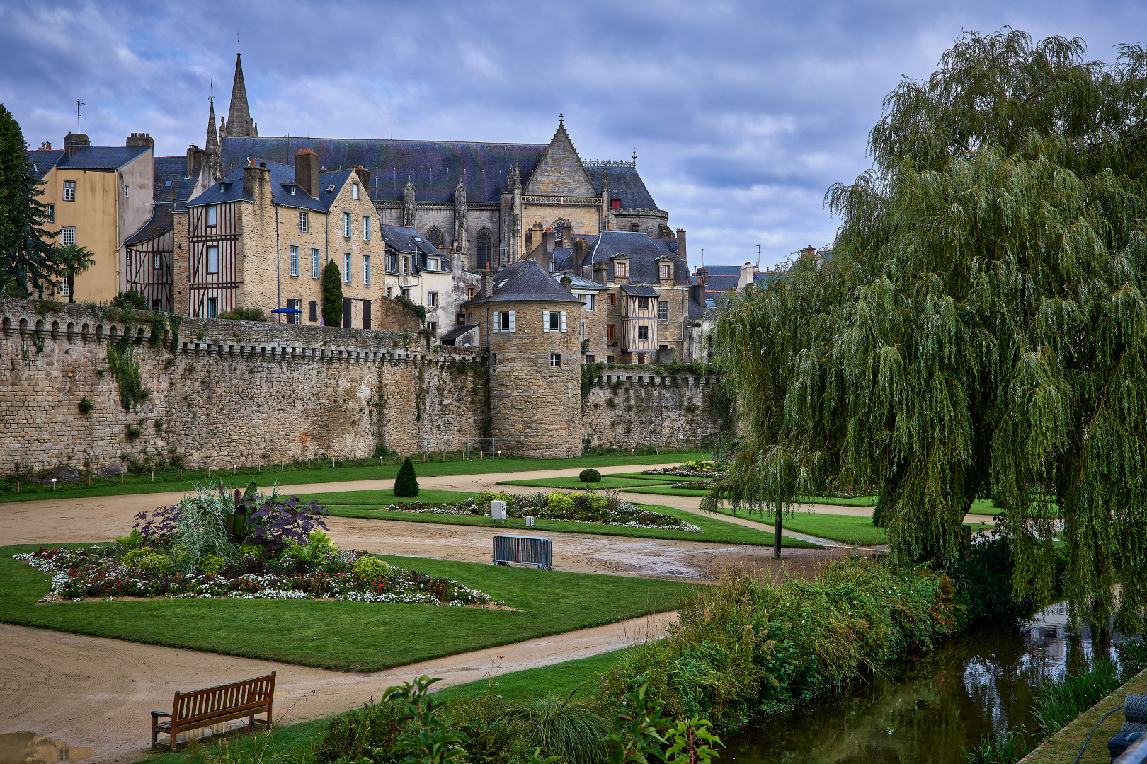 Ванн... Франция Бретань Remparts de Vannes