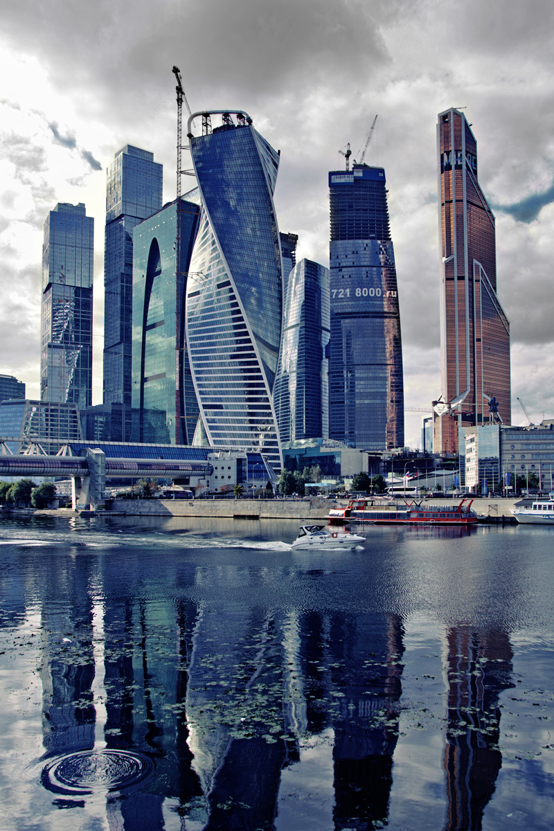 Деловой центр "Москва-Сити" москва сити город столиц городской пейзаж недвижимость стеклянный стекло сталь металл российский россия столичный столица небоскреб многоэтажный здание офисный зеркальный современный архитектура конструкция деловой квартал центр башня высокий офис помещен