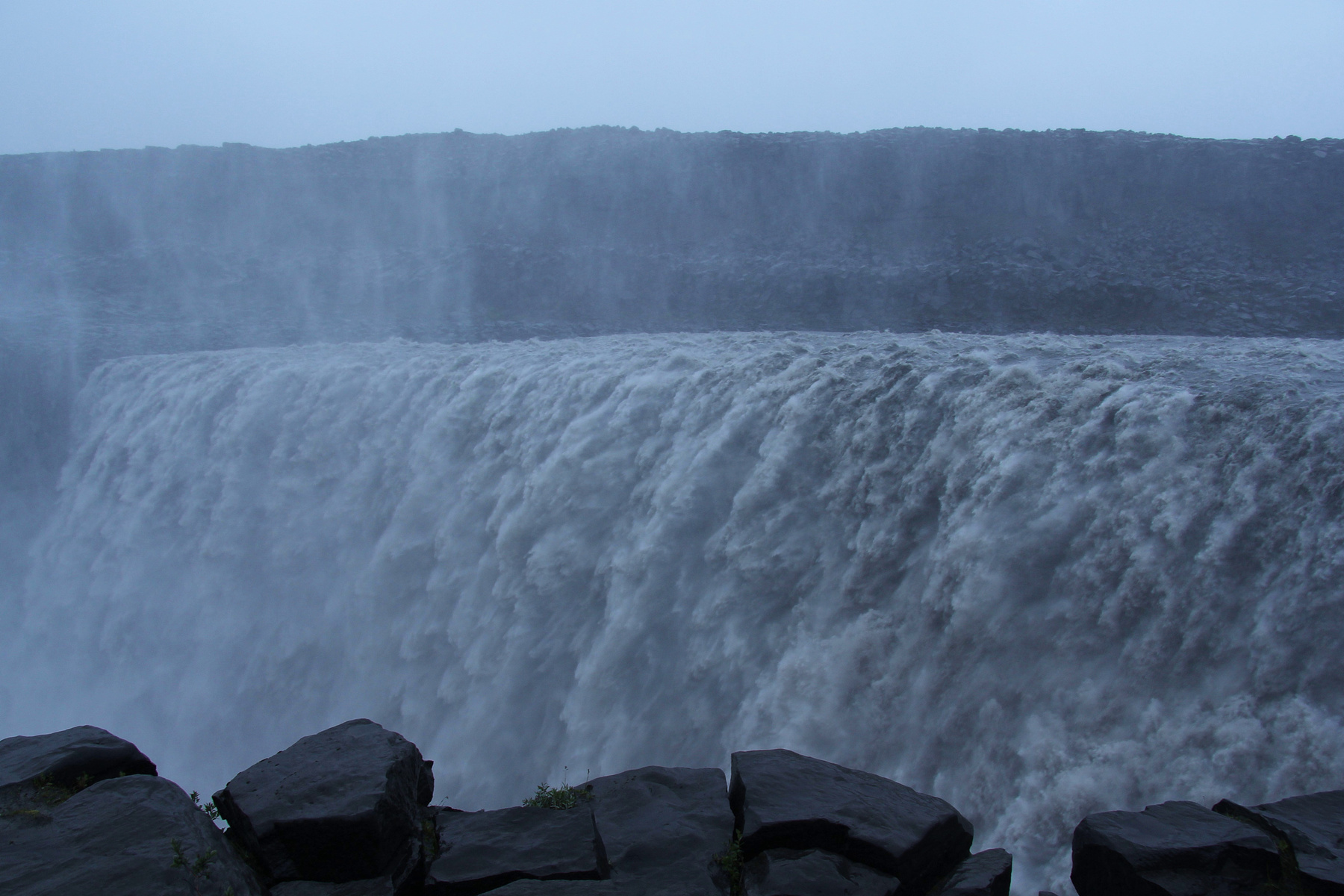 Водопад Деттифосс (Dettifoss waterfall). Исландия скалы природа пейзаж озеро парк горы