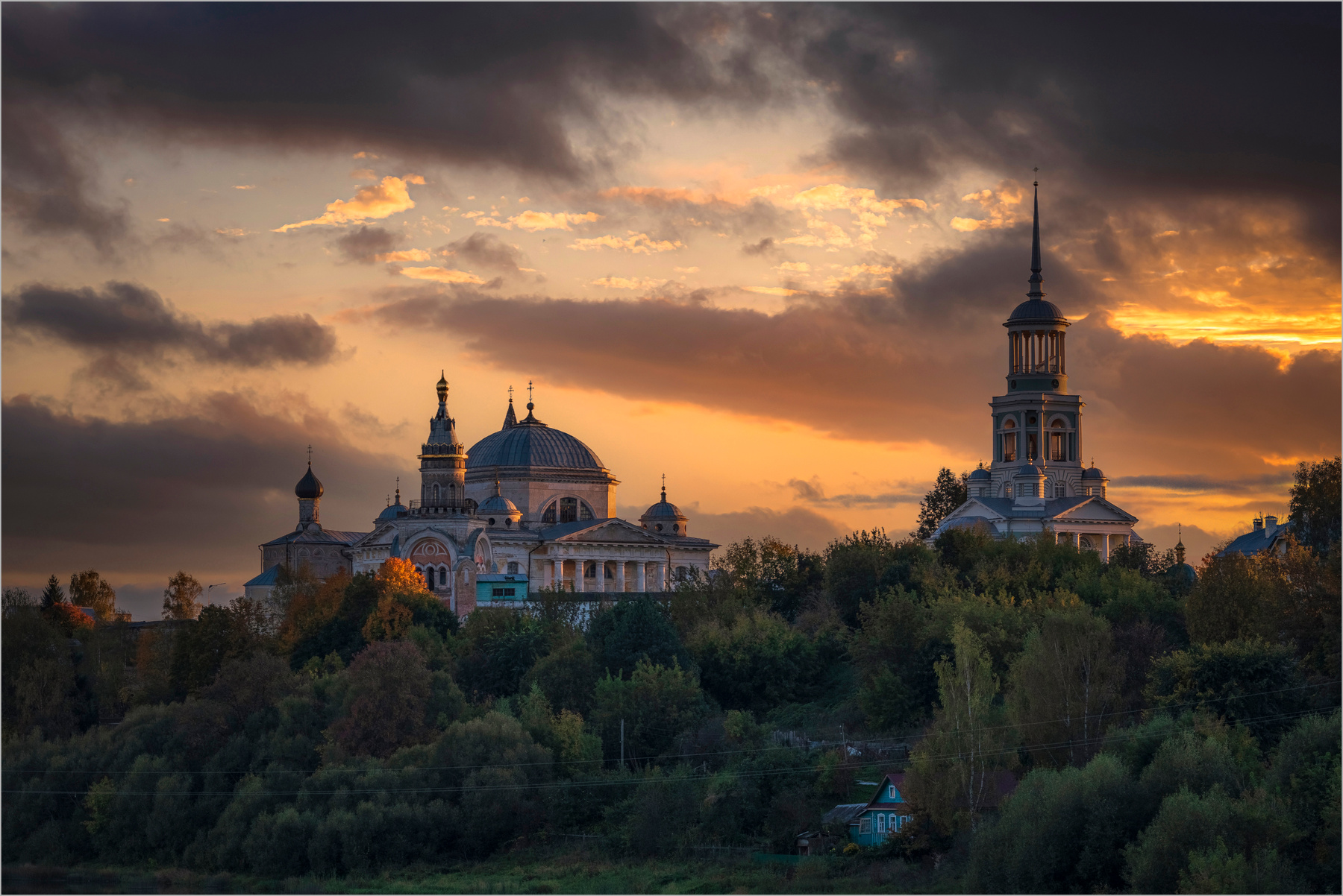Вечер природа город
