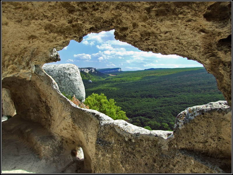 Пещерный город Эски-Кермен пещерный город Крым