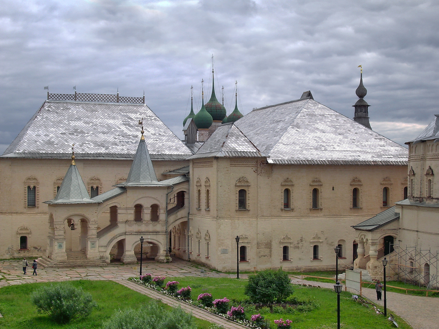 Крыши серебра 