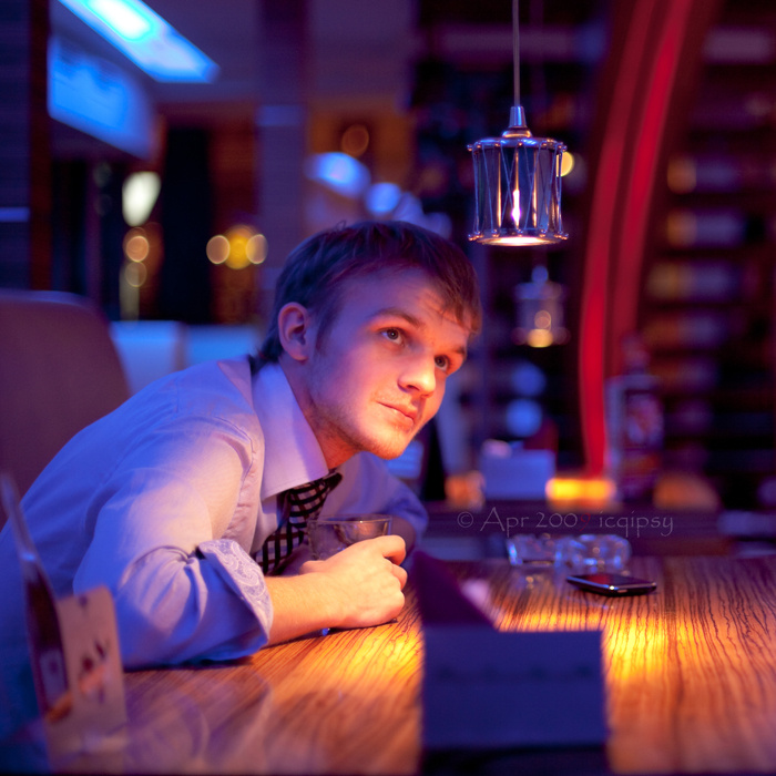 103/365 0:37 50mm    5d      april      bokeh      boy     cafe     canon      eos      geotagged      hbw      holiday      icqipsy      ksenom      light      lightroom     man   moscow      night      people     portrait     russia   russian    spring     апрель   