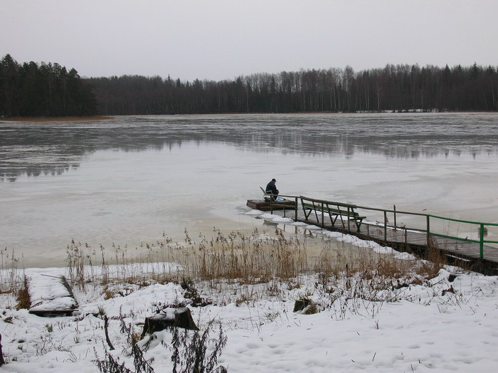 И это зима?! озеро снег вода зима