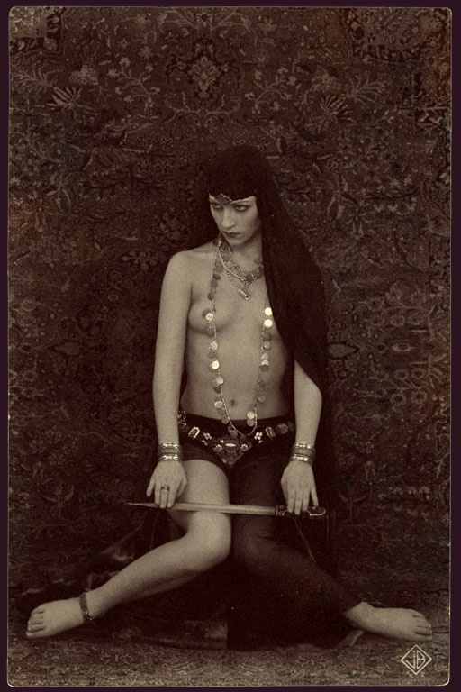 Salome. 1920s. старинная фотография ретро стиль девушки