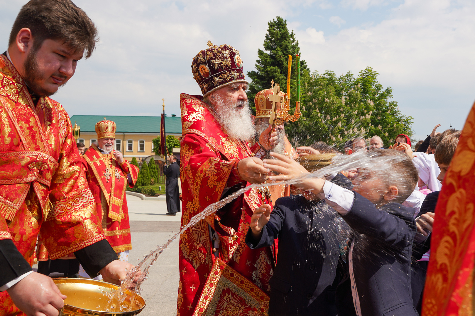 *** 