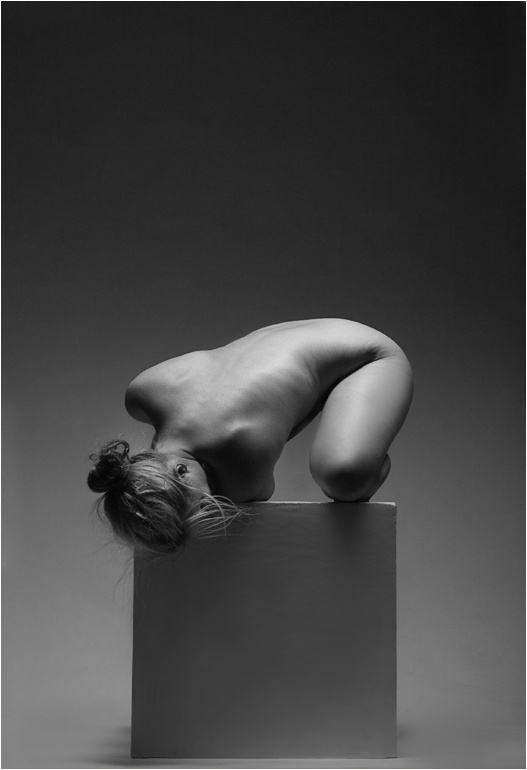 Henry Moore nude, woman, sculpture