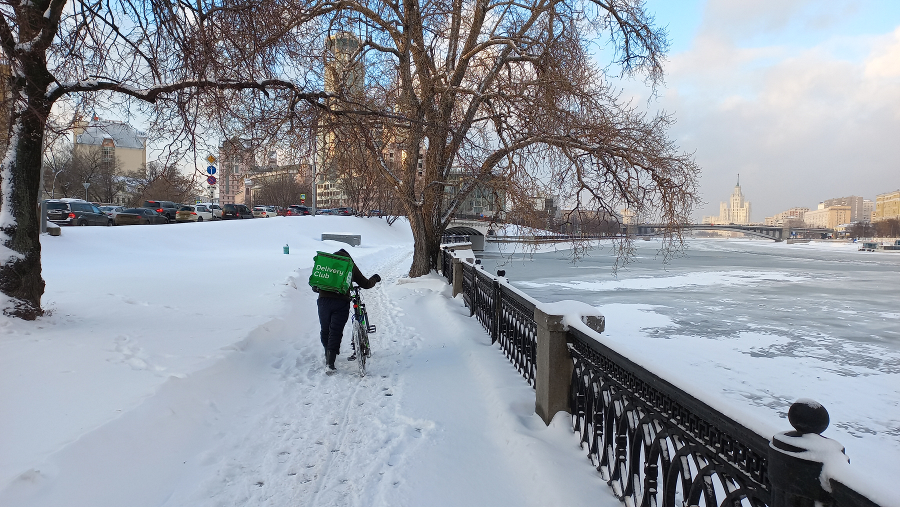 Шлюзовая набережная Москва