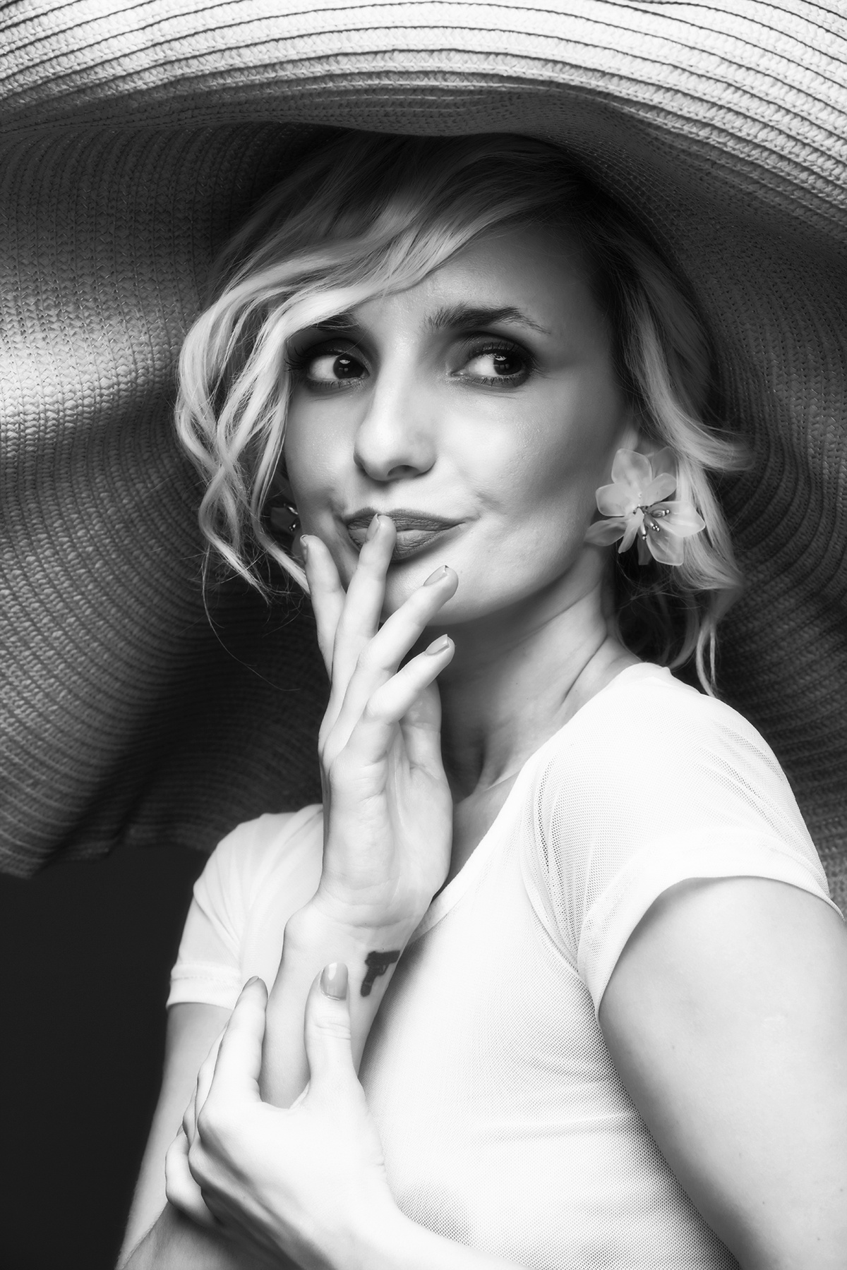*** Photographer Alexander Tolchinskiy