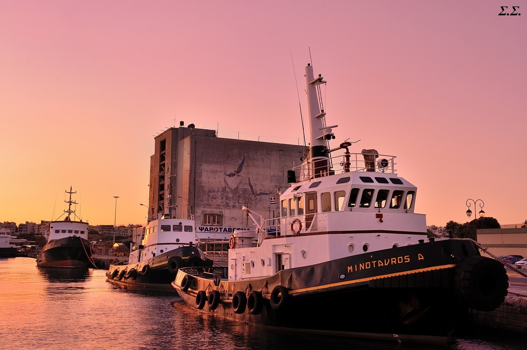 UNEMPLOYED TOWBOATS 