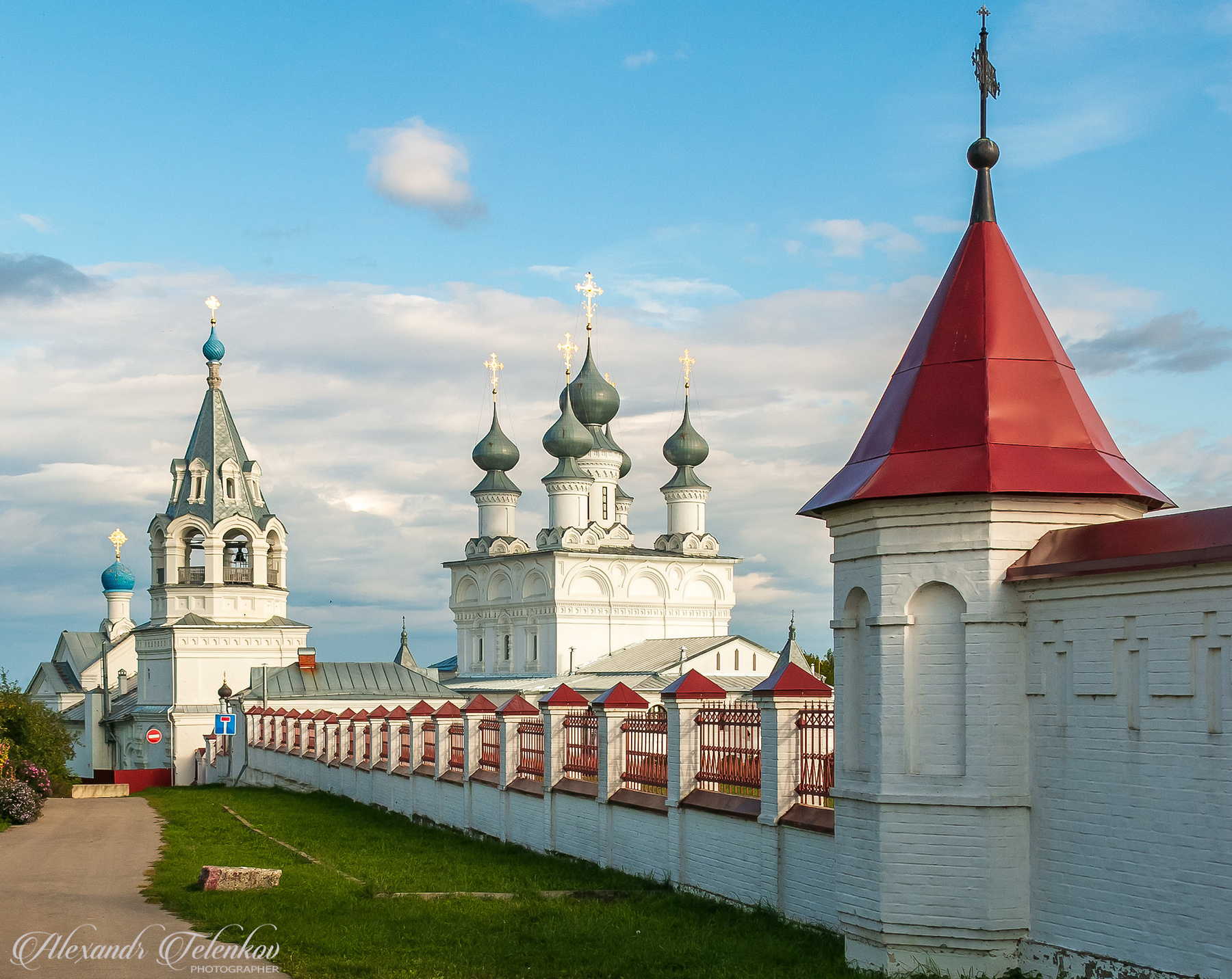 Свято-Воскресенский женский монастырь города Мурома. путешествия архитектура храмы церкви монастыри