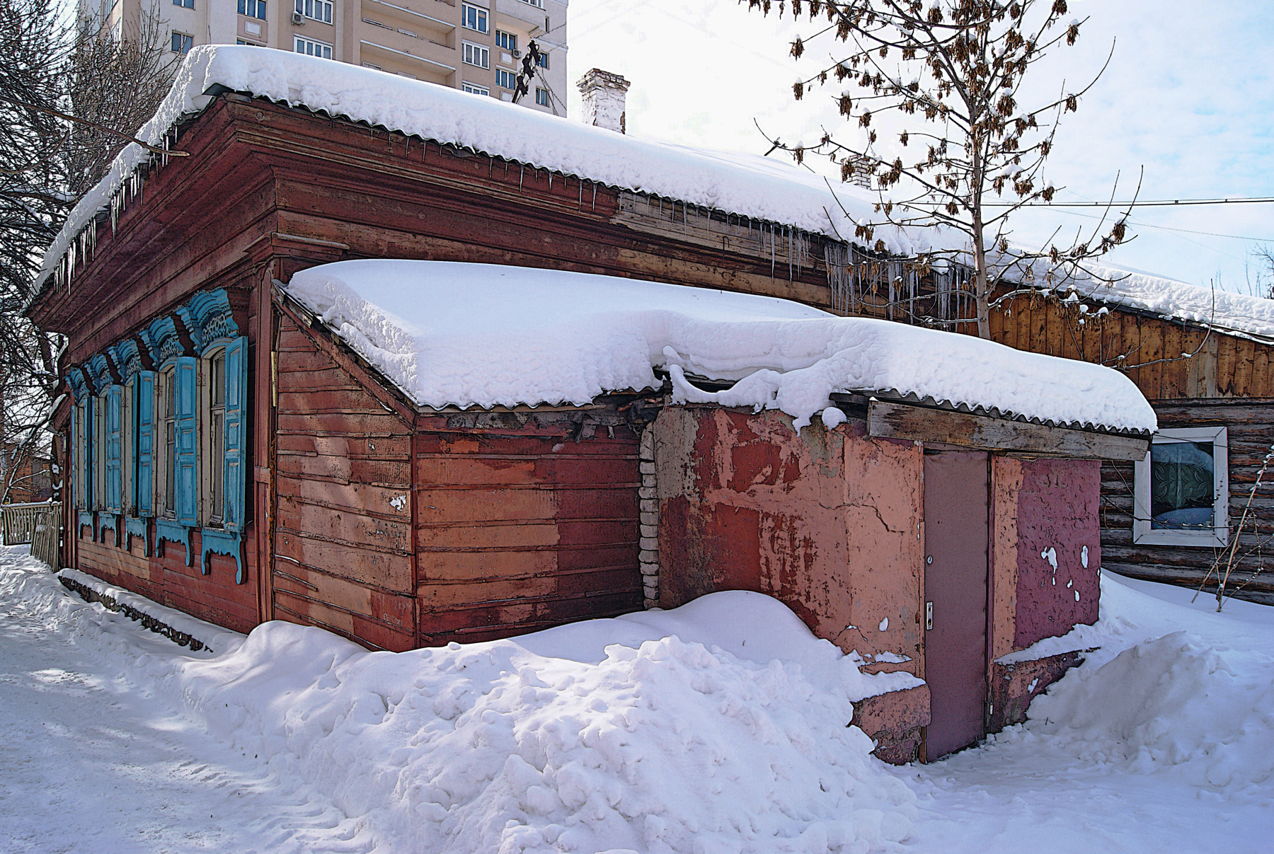 Старый дом город улица старый дом