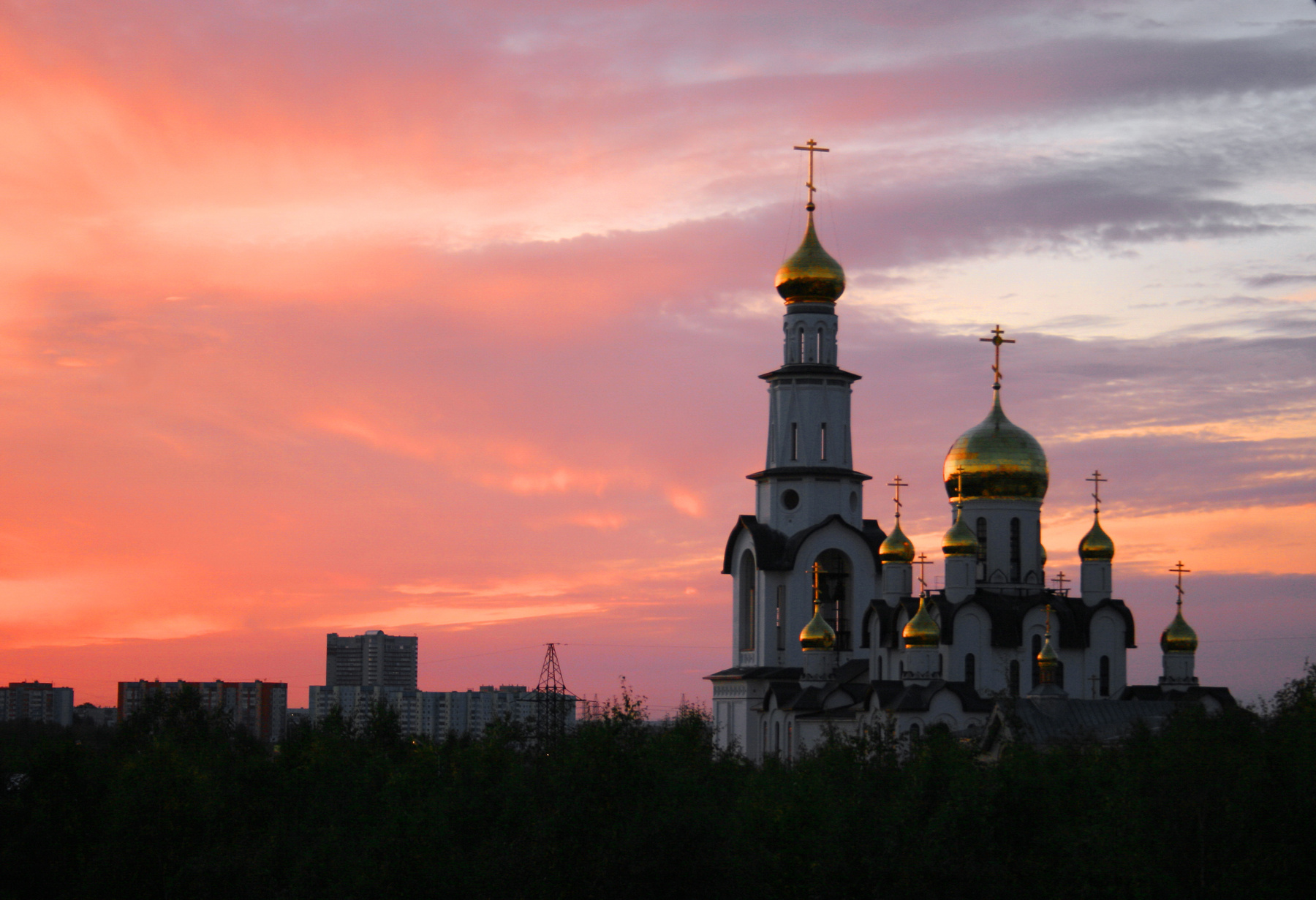Ночь коротка... июнь закат небо храм