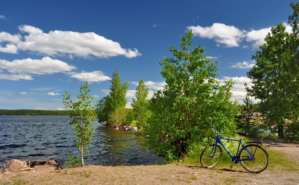 На солнцепеке, или "парковка" лето велосипед Сайма Финский_Озерный_край summer Saimaa Lake_District Finland