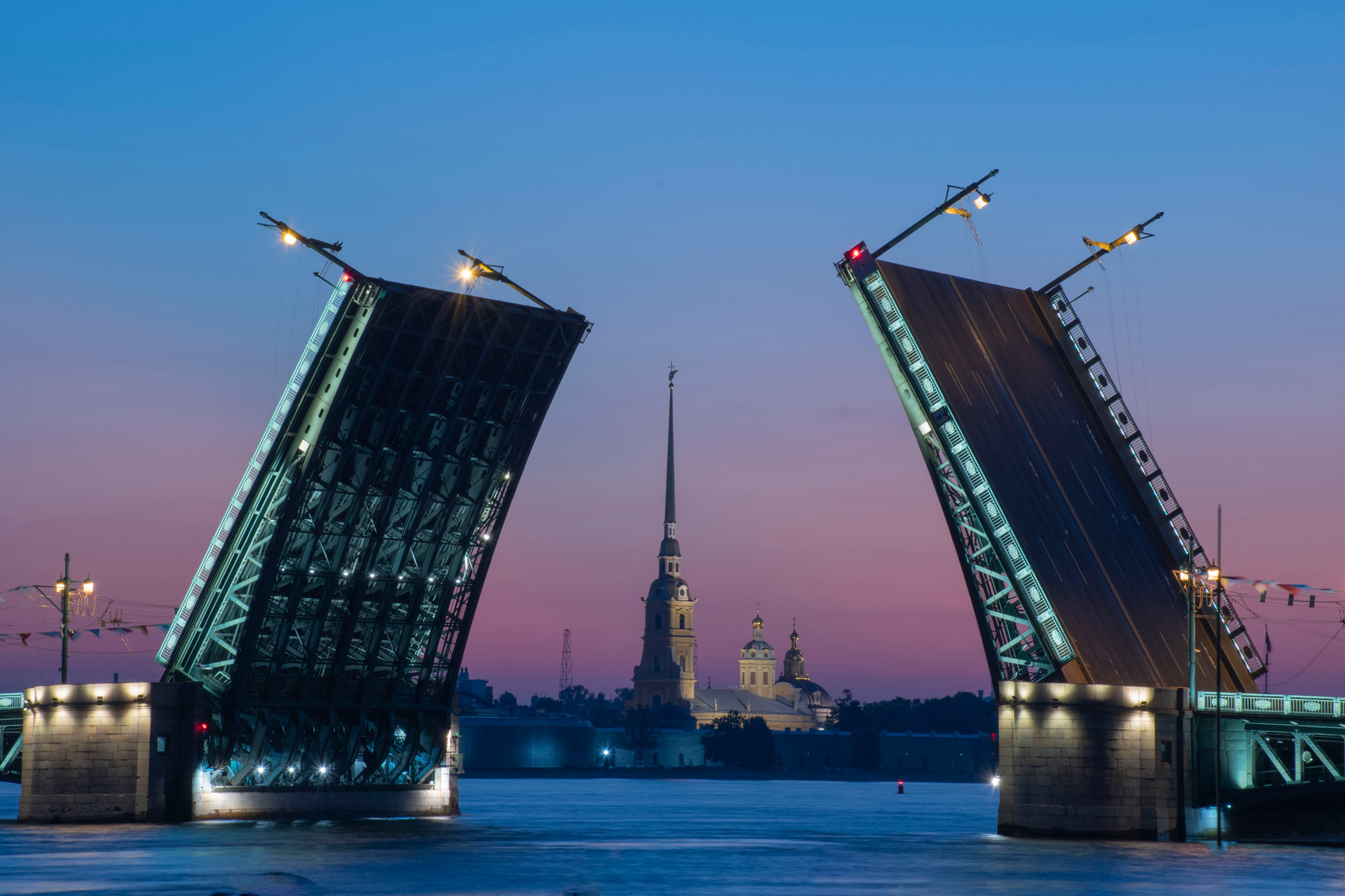 Дворцовый мост Питер ночь Дворцовый мост Петропавловка