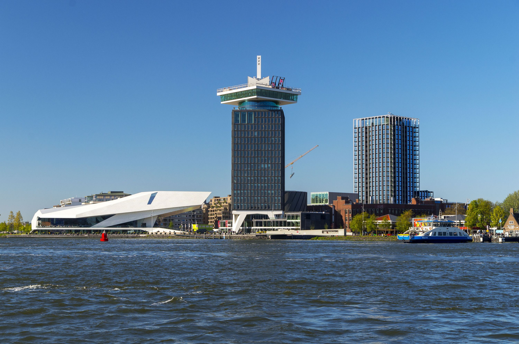 A'dam Toren Голландия Амстердам Паром A'dam Toren музей кино EYE