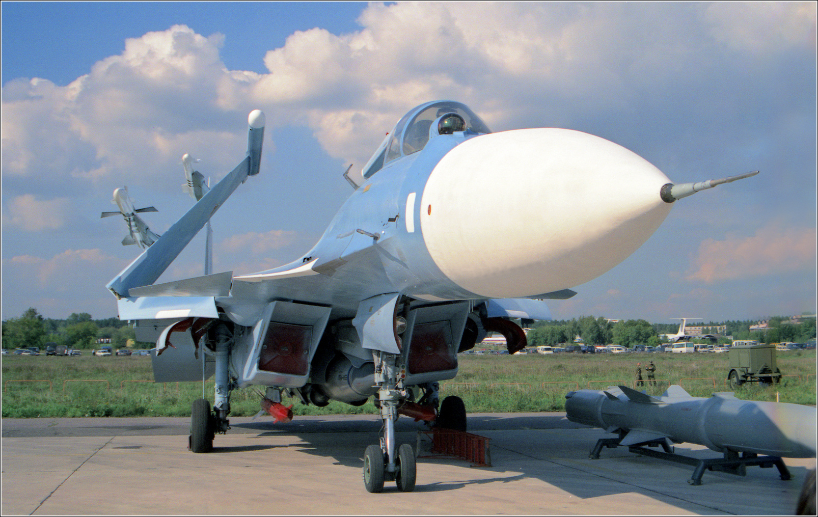Су-33 Су-33 авиация самолет стоянка Жуковский 1999