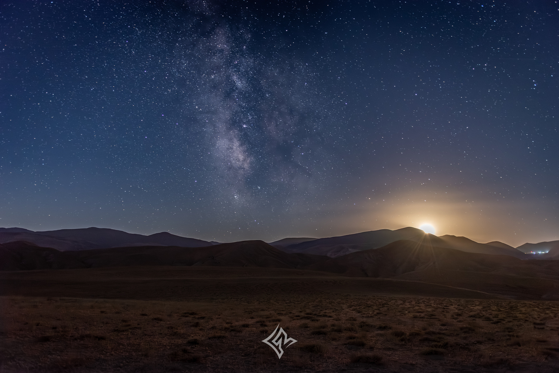 Moonset and Milky Way 
