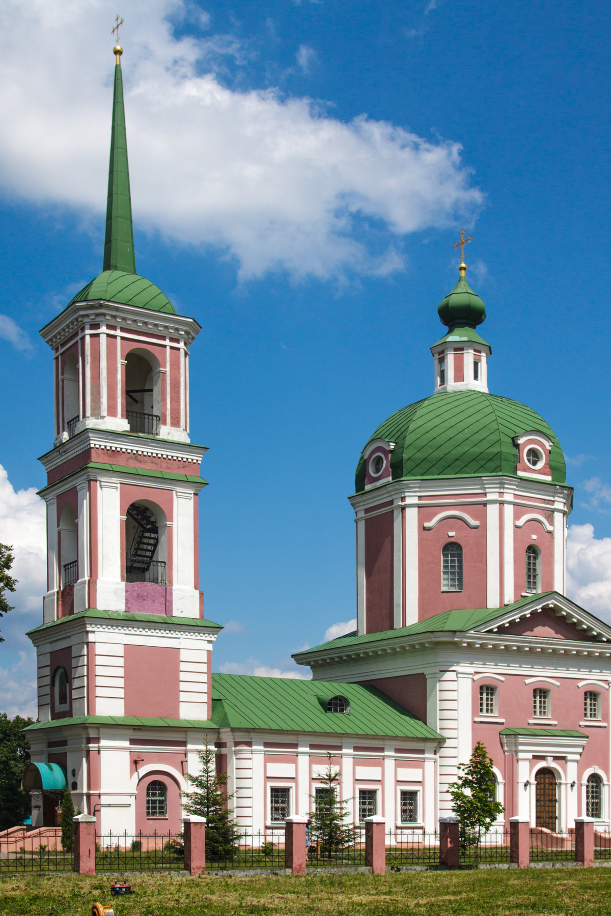 Церковь Успения Пресвятой богородицы 