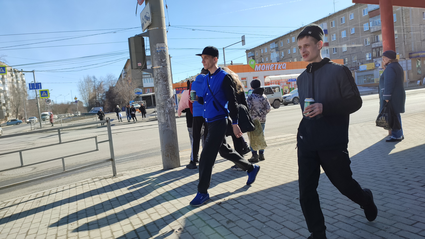 Клёвые пацанчики 