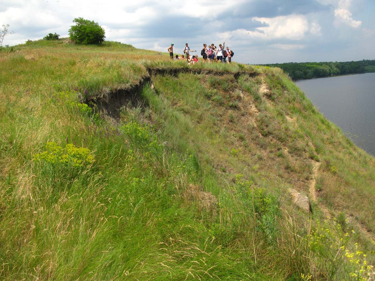На Днепровских кручах  у с. Домоткань Геосайт, Вулуны, морена, Домоткань, Днепровское оледенение