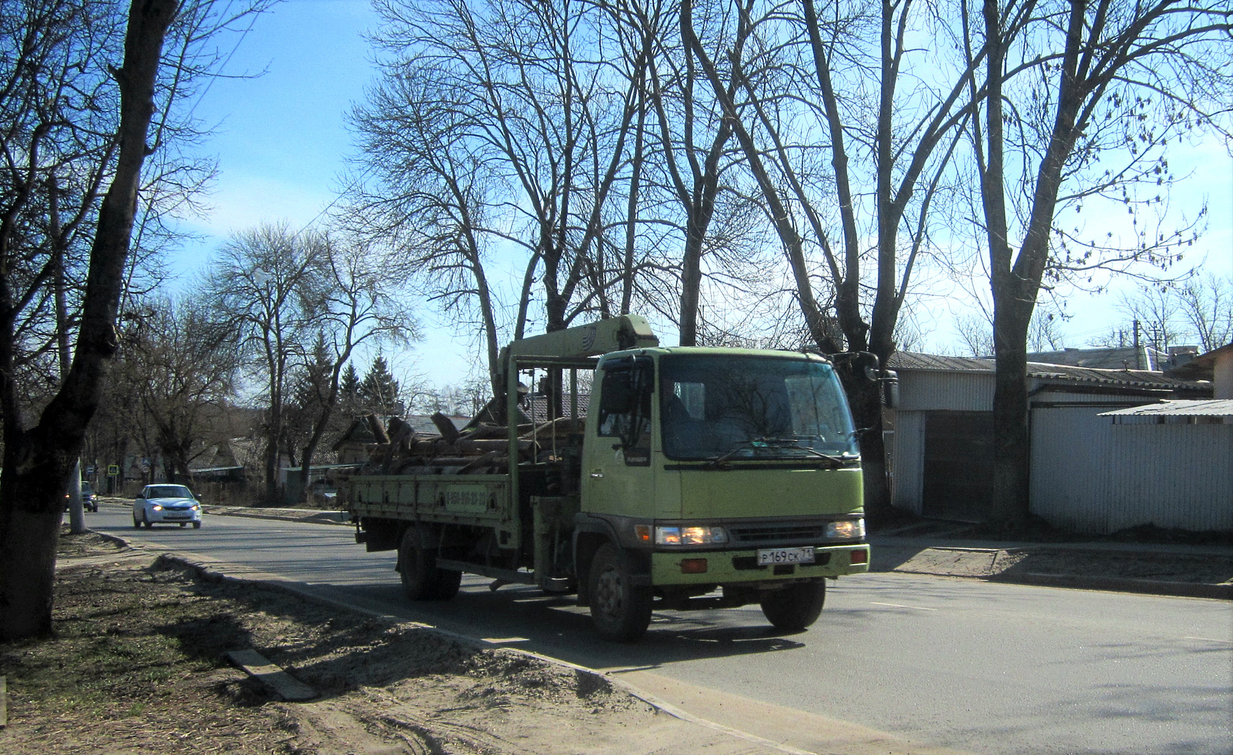 Воровайка Авто манипулятор улица город весна