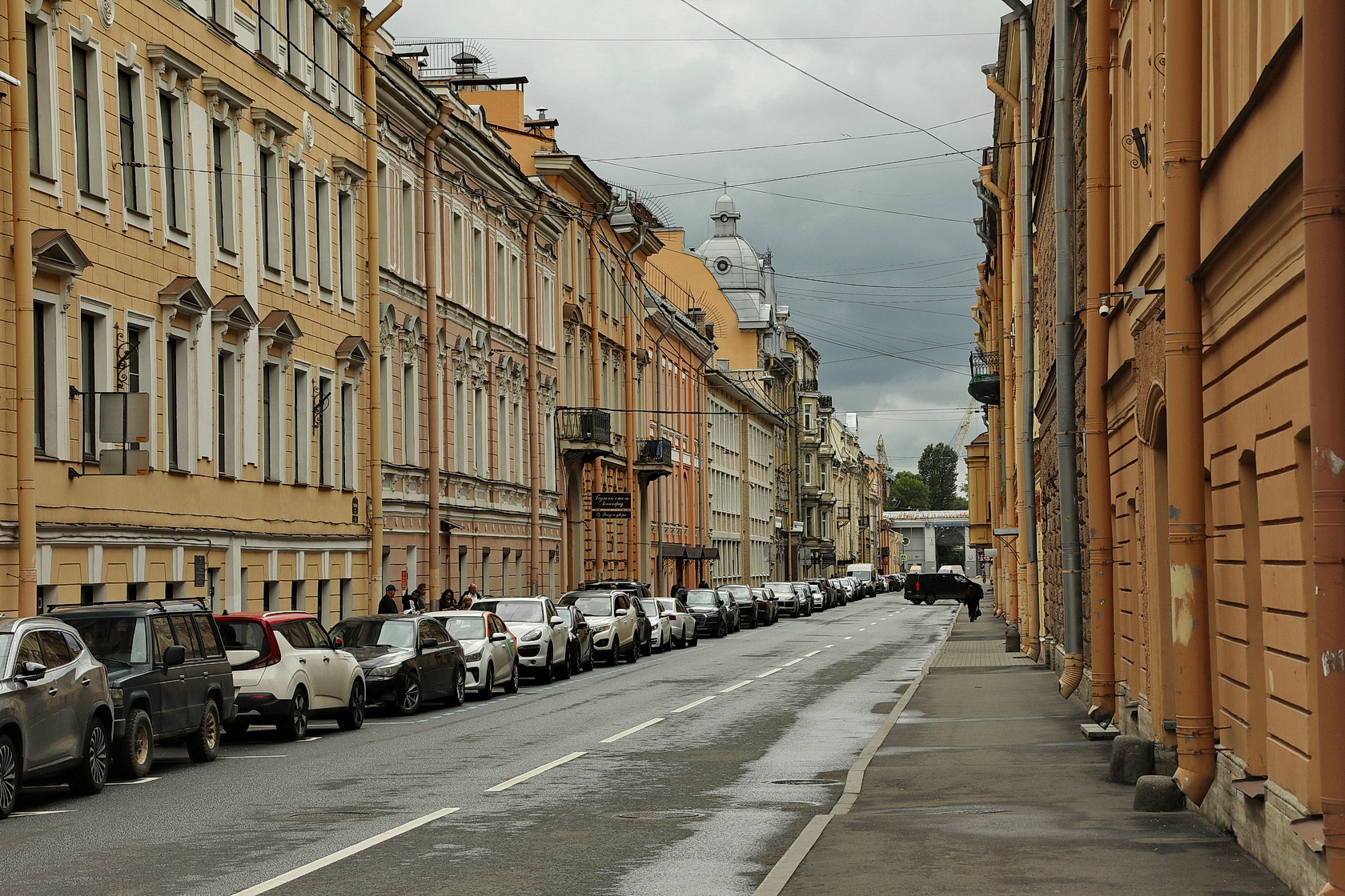 Санкт-Петербург  (71) 