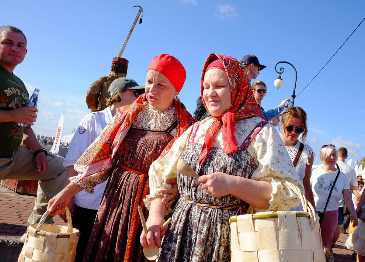 На ярмарке в Архангельске 