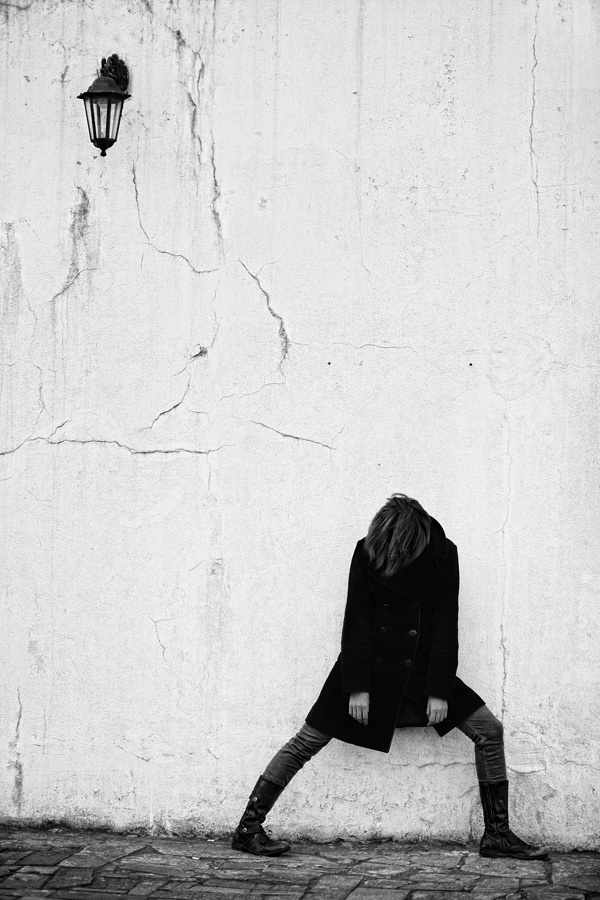 Fade out [again]. 