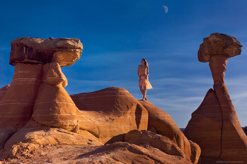 Bizarre Love Triangle Toadstool Hoodoos,  Rimrock, Grand Staircase-Escalante NM, Utah