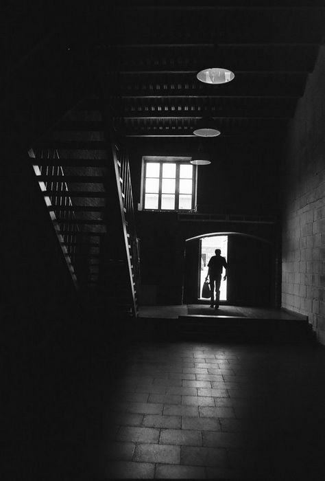 Ezekiel 25:17. "The path of the righteous man is beset on all sides by the inequities of the selfish and the tyranny of evil men. Blessed is he who, in the name of charity and good will, shepherds the weak through the valley of darkness, for he is truly  Praktica super TL