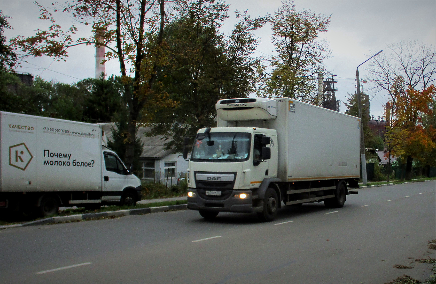 DAF DAF авто фургон улица город осень