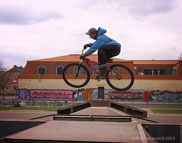 Jump! jump, прыжок, bike