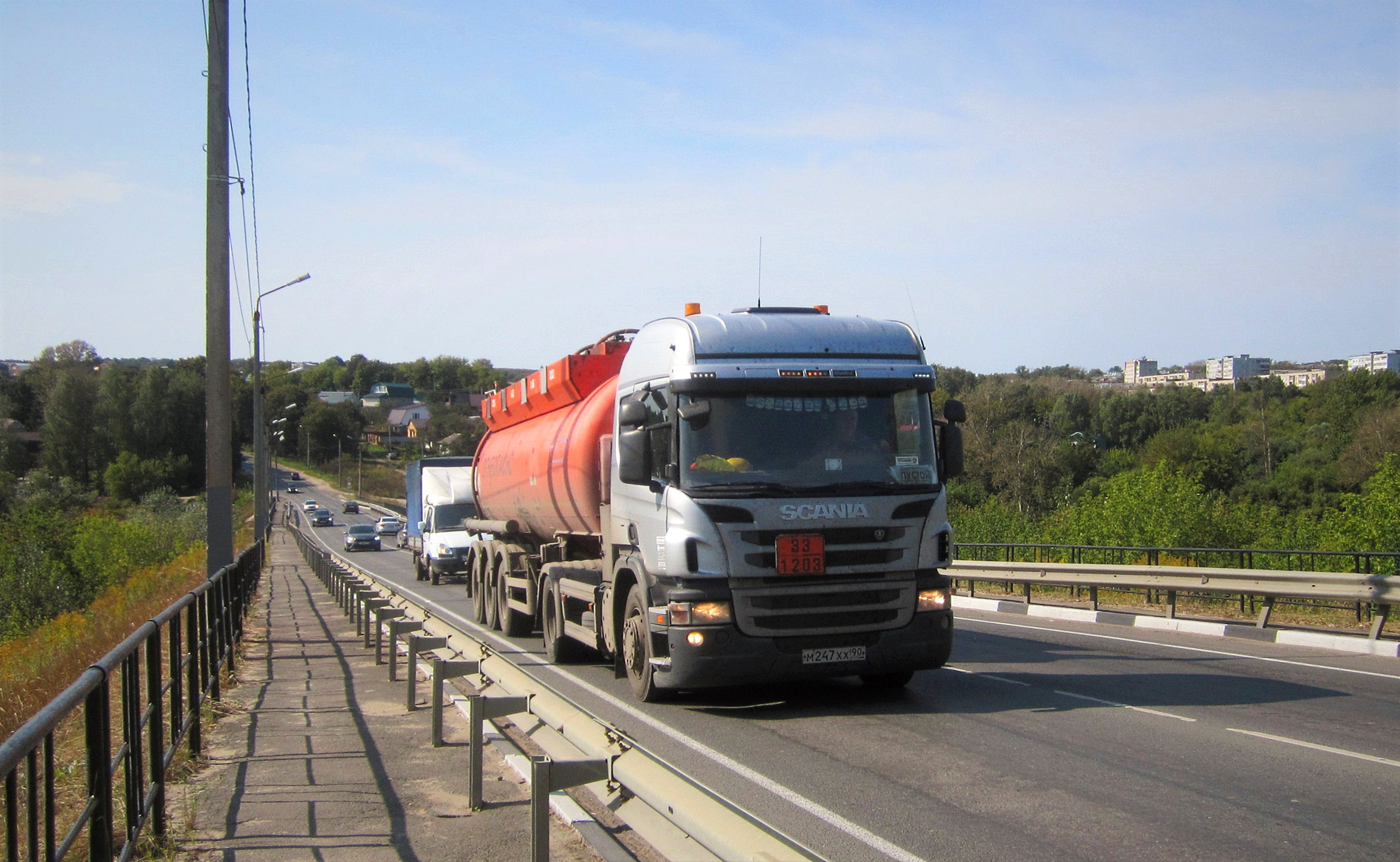 SCANIA SCANIA авто тягач улица город осень