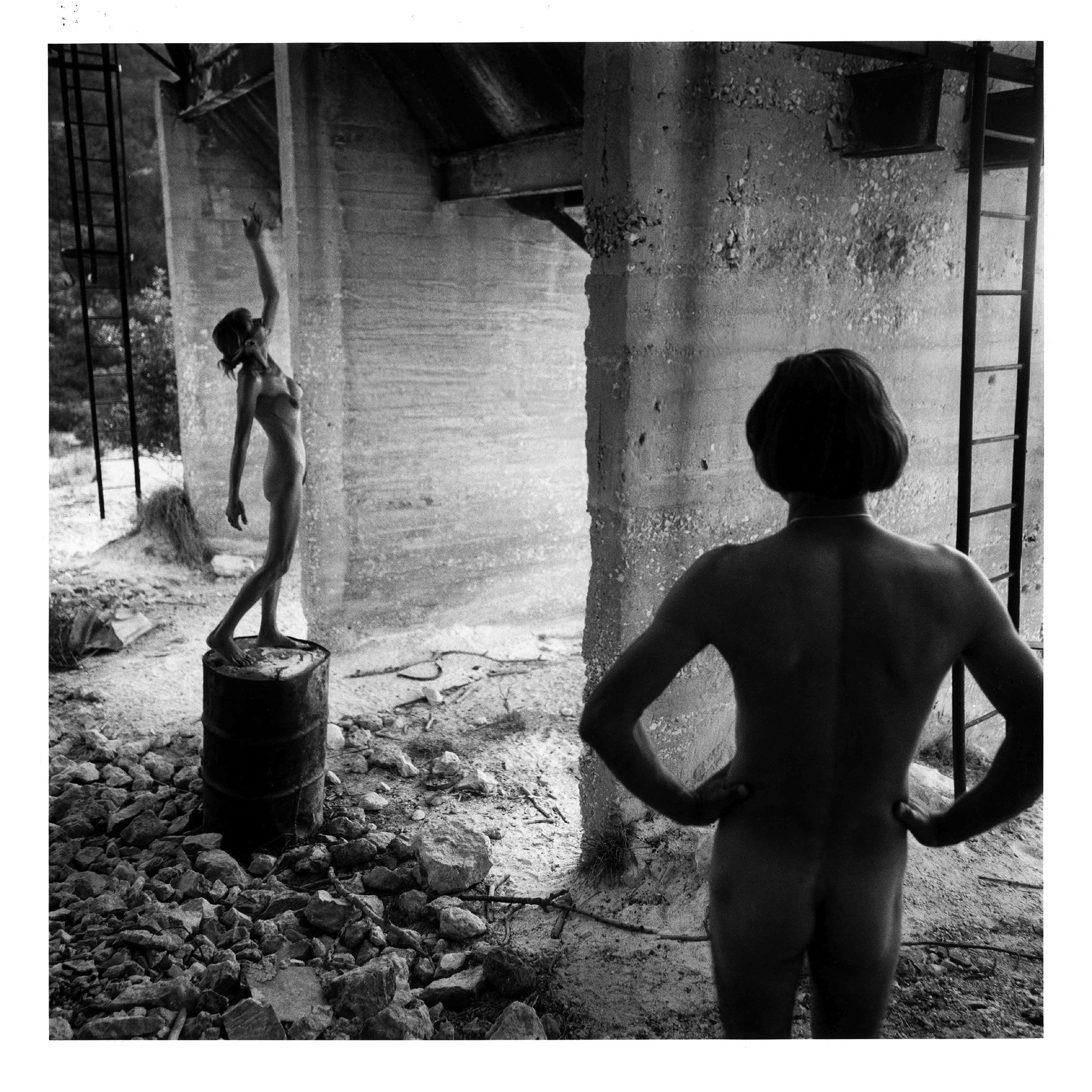 ***_"Девушка_на_бочке...". bw print