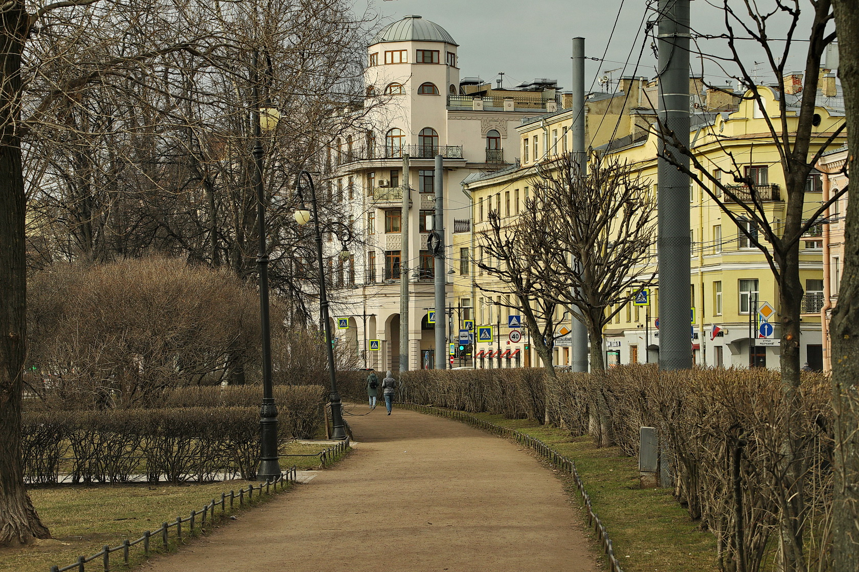 Санкт-Петербург  (65) 