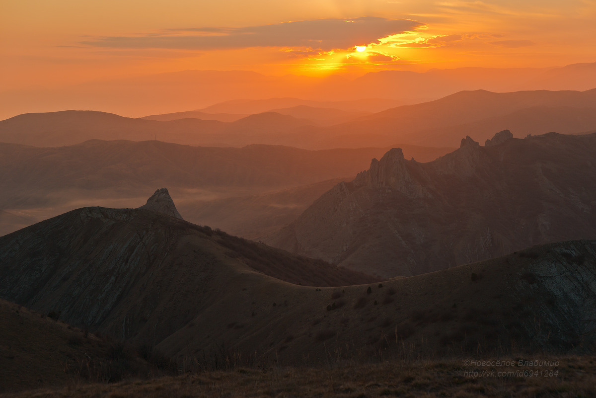 Закат в линиях Междуречье,закат,крым.