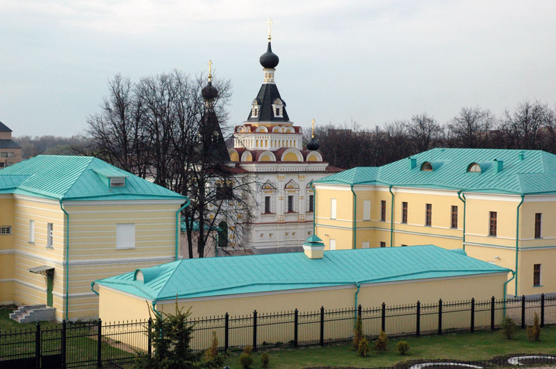 Дмитровский кремль церковь храм