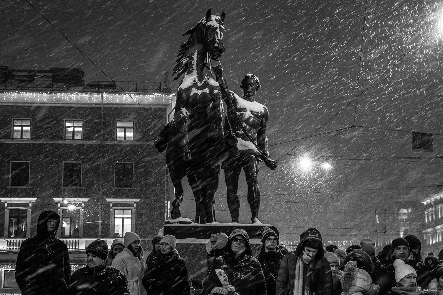 На Невском. 2022. Mokhorev