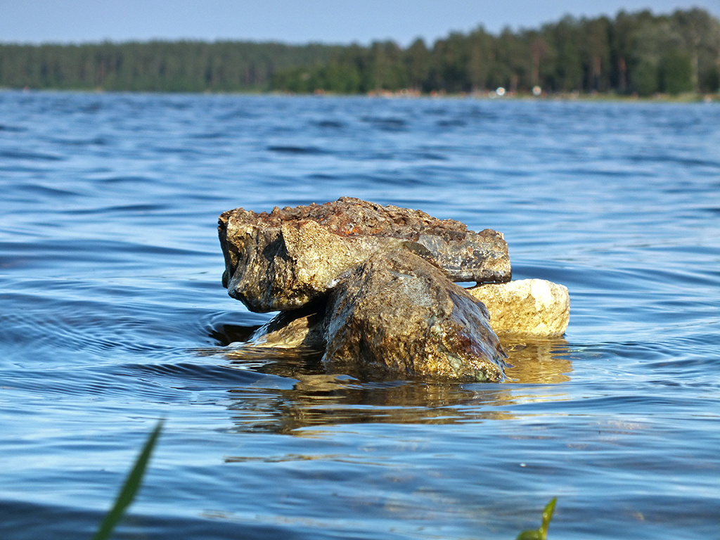 Вода и камень 