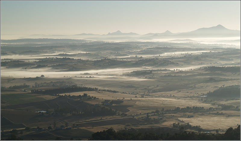 Туманы над страной Darling Downs, туман